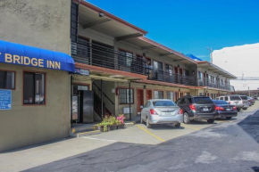 Гостиница Bay Bridge Inn San Francisco  Сан-Франциско